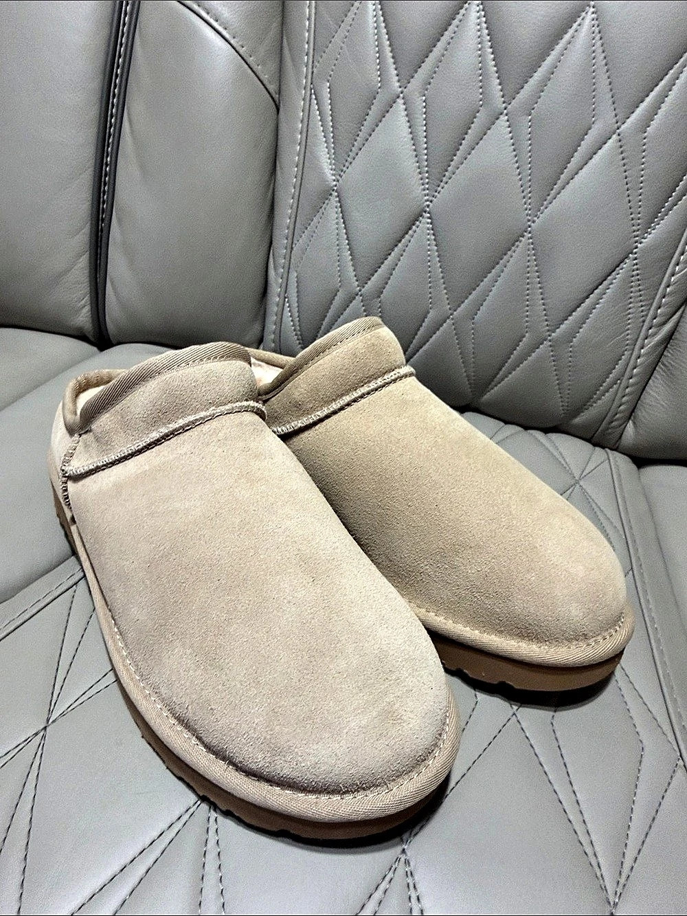UGG classic Micro Slipper Brown US 9